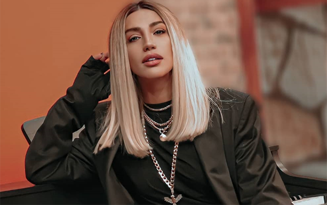 Banyoda porno suratga olingan